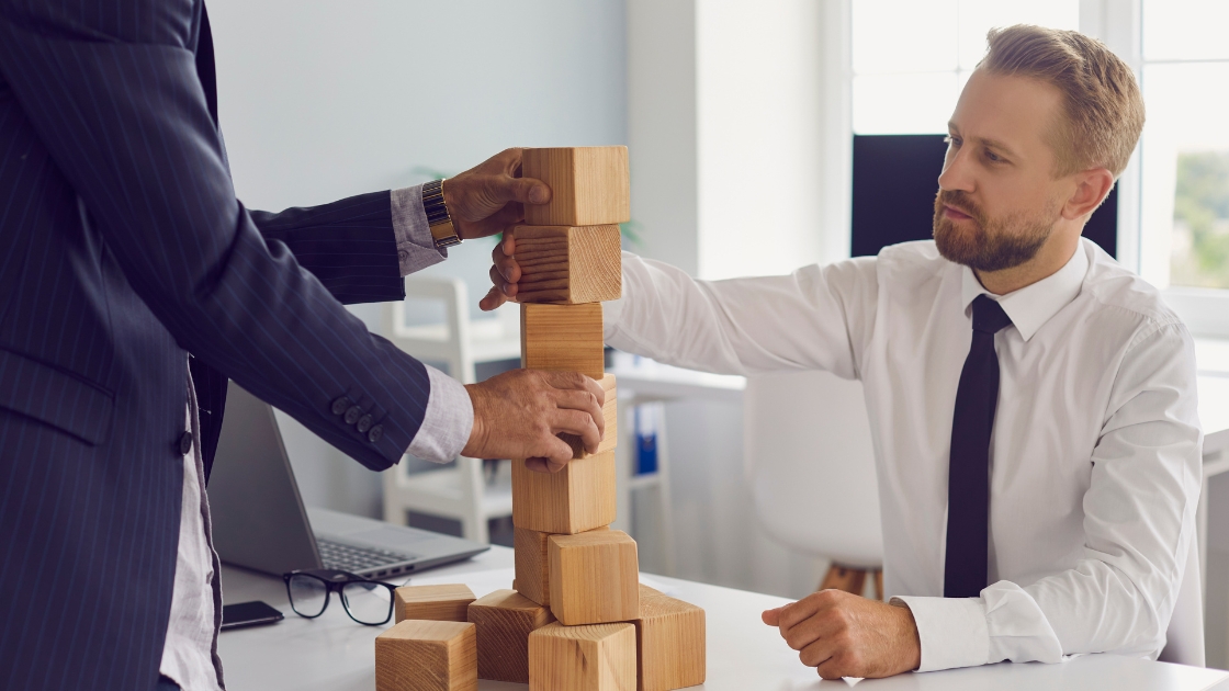 Learn how an employee rewards and recognition platform helps companies increase employee engagement, improve retention, and create a stronger workplace culture.